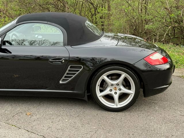 Used 2005 Porsche Boxster image 18