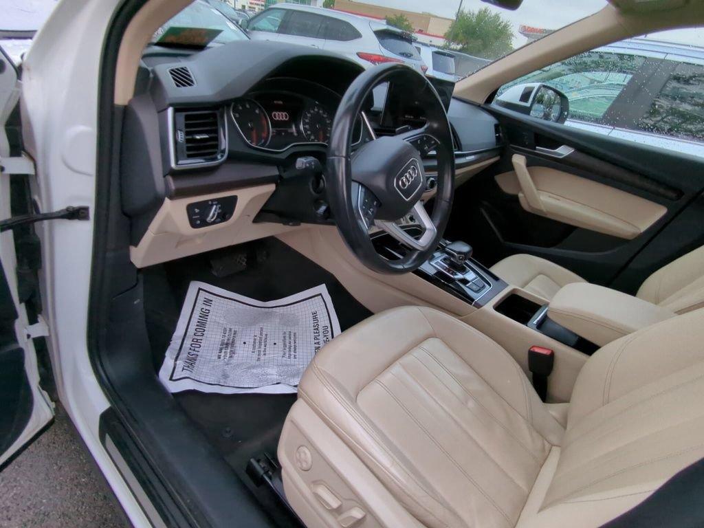 Used 2021 Audi Q5 2.0T Premium w/ Convenience Package AWD/4WD image 7