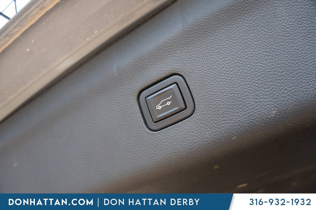 Used 2020 Buick Enclave Premium AWD/4WD image 34