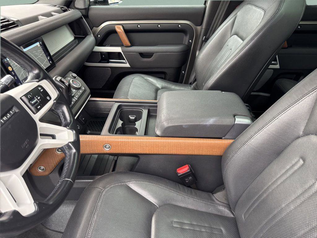 Used 2022 Land Rover Defender 110 X-Dynamic SE AWD/4WD image 20
