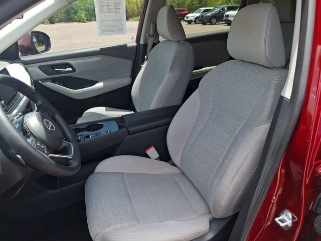 Certified 2023 Nissan Rogue SV FWD image 10