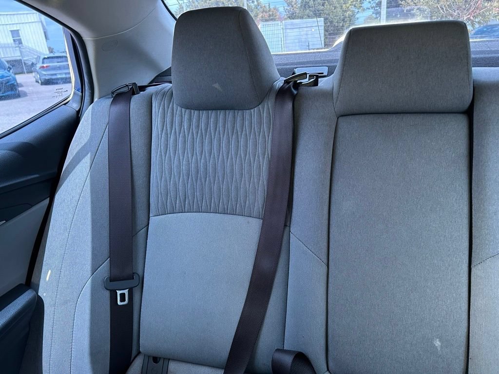 Used 2025 Toyota Camry LE w/ Convenience Package FWD image 13