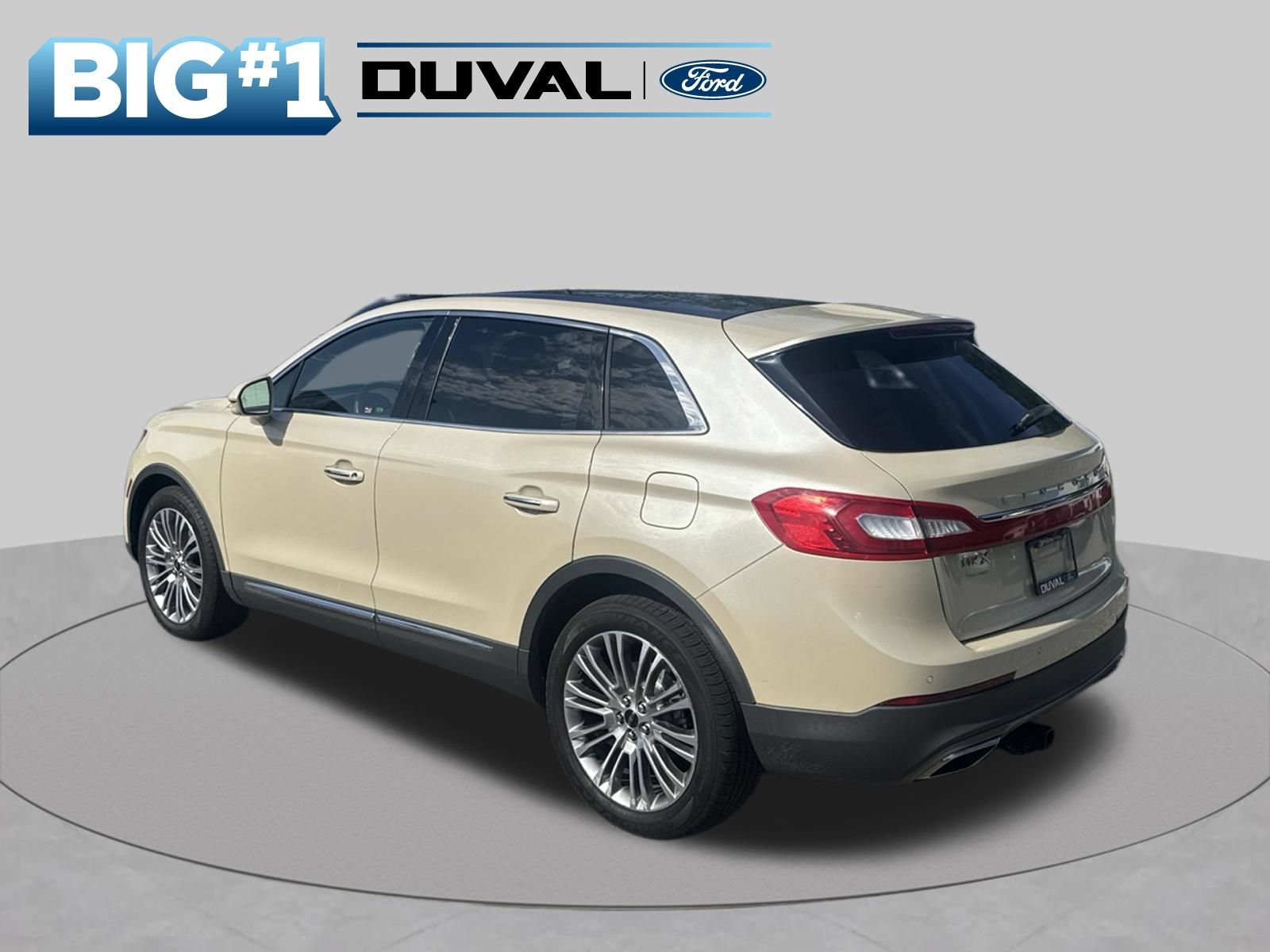 Used 2018 Lincoln MKX Reserve w/ Lincoln MKX Climate Package FWD image 4
