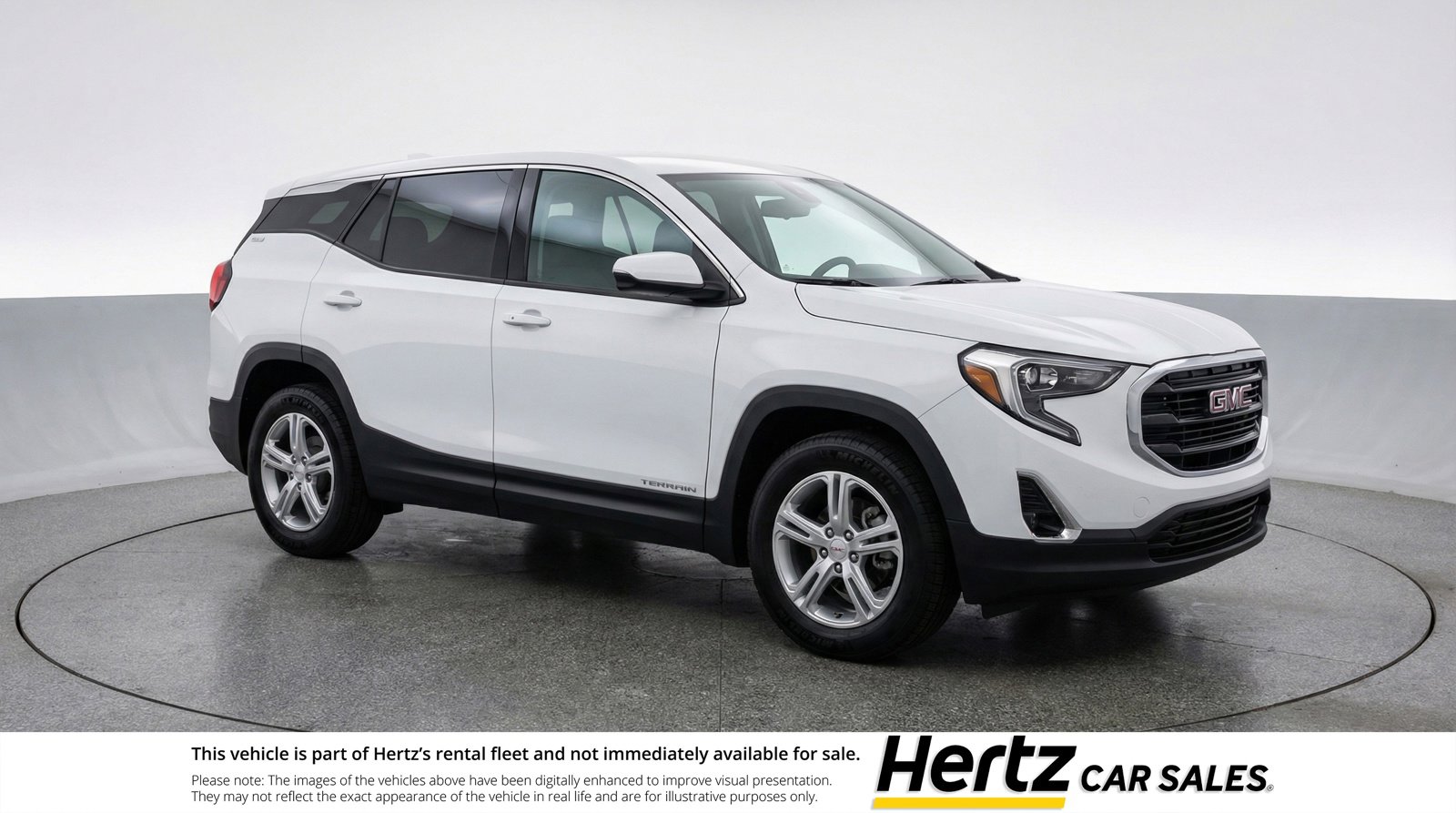 Used 2024 GMC Terrain SLE image 1