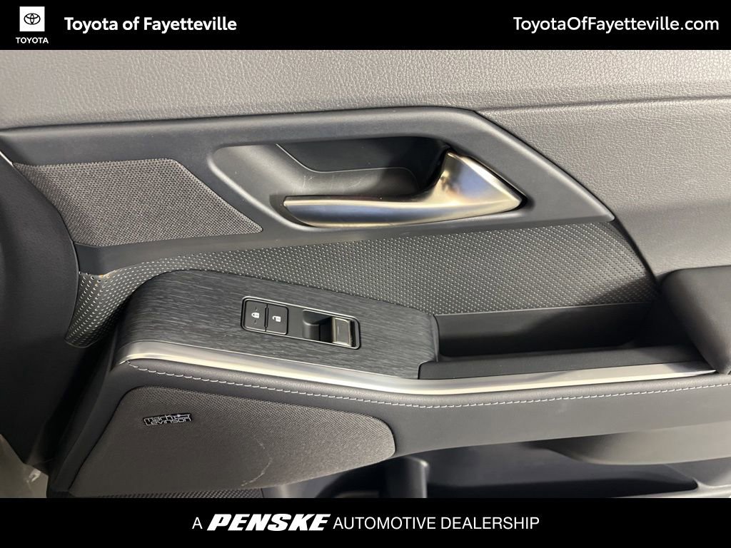 Used 2024 Lexus GX 550 550 Luxury+ w/ Cold Area Package image 22