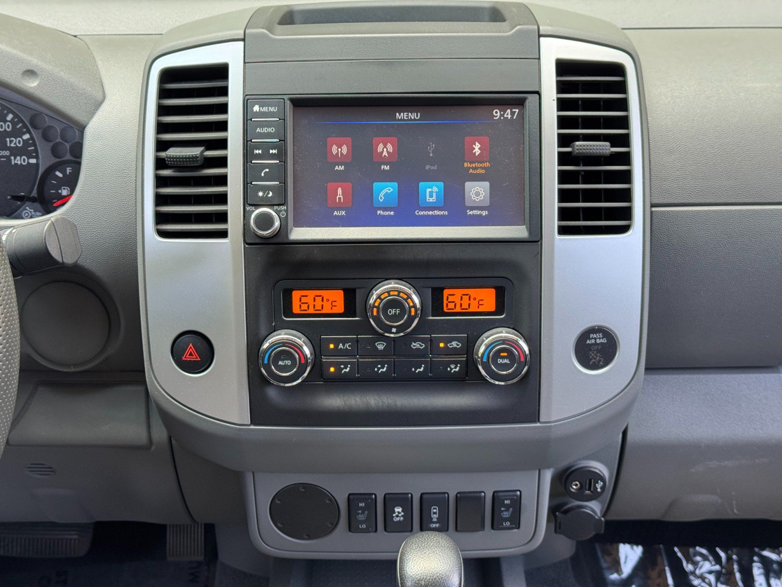Used 2020 Nissan Frontier SV w/ Midnight Edition Floor Mats RWD image 21