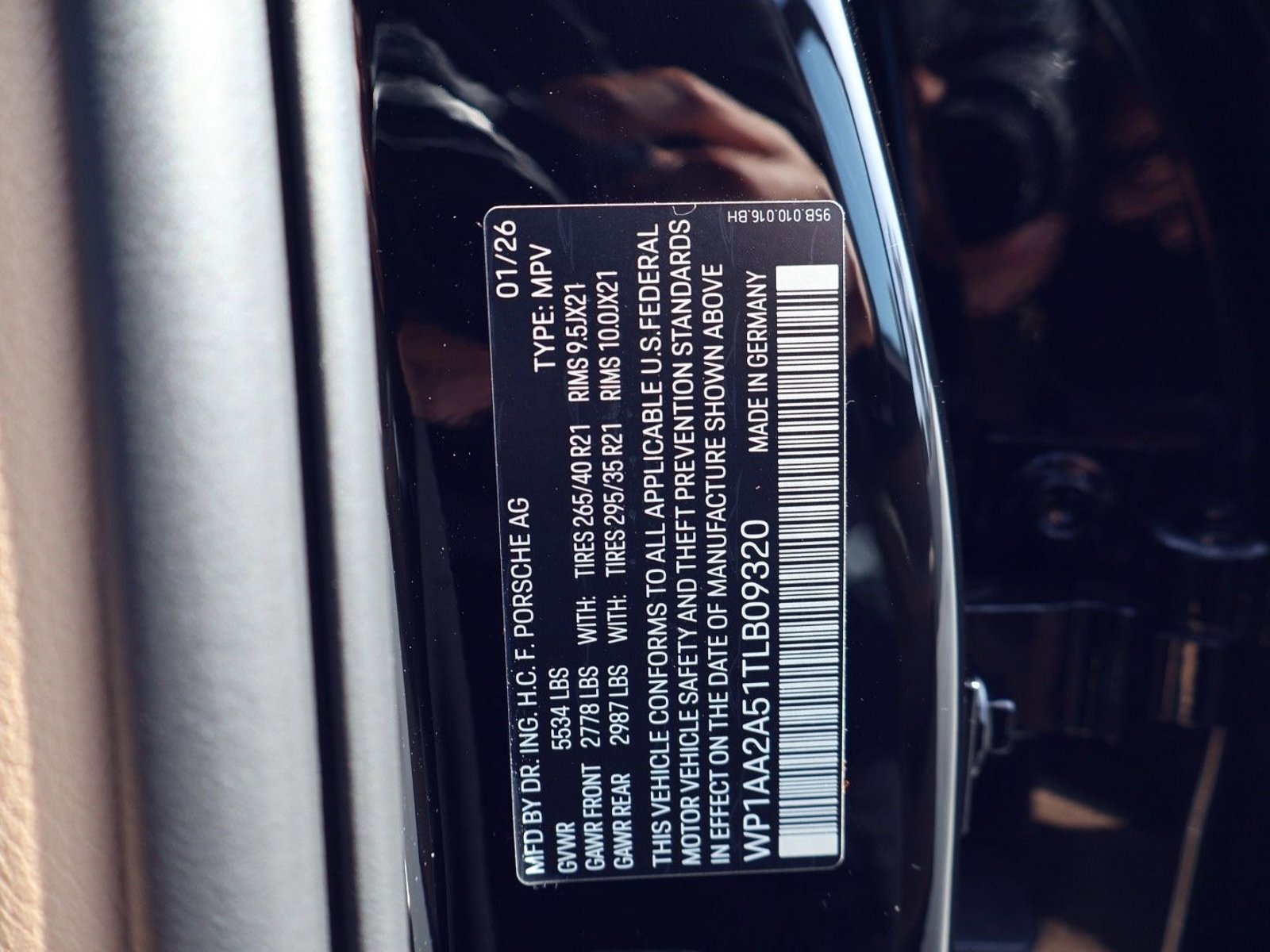 New 2026 Porsche Macan image 28
