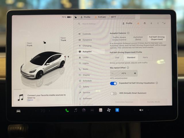 Used 2023 Tesla Model 3 Standard Range RWD image 27