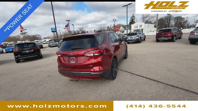 Certified 2022 Chevrolet Equinox RS w/ Infotainment Package image 9