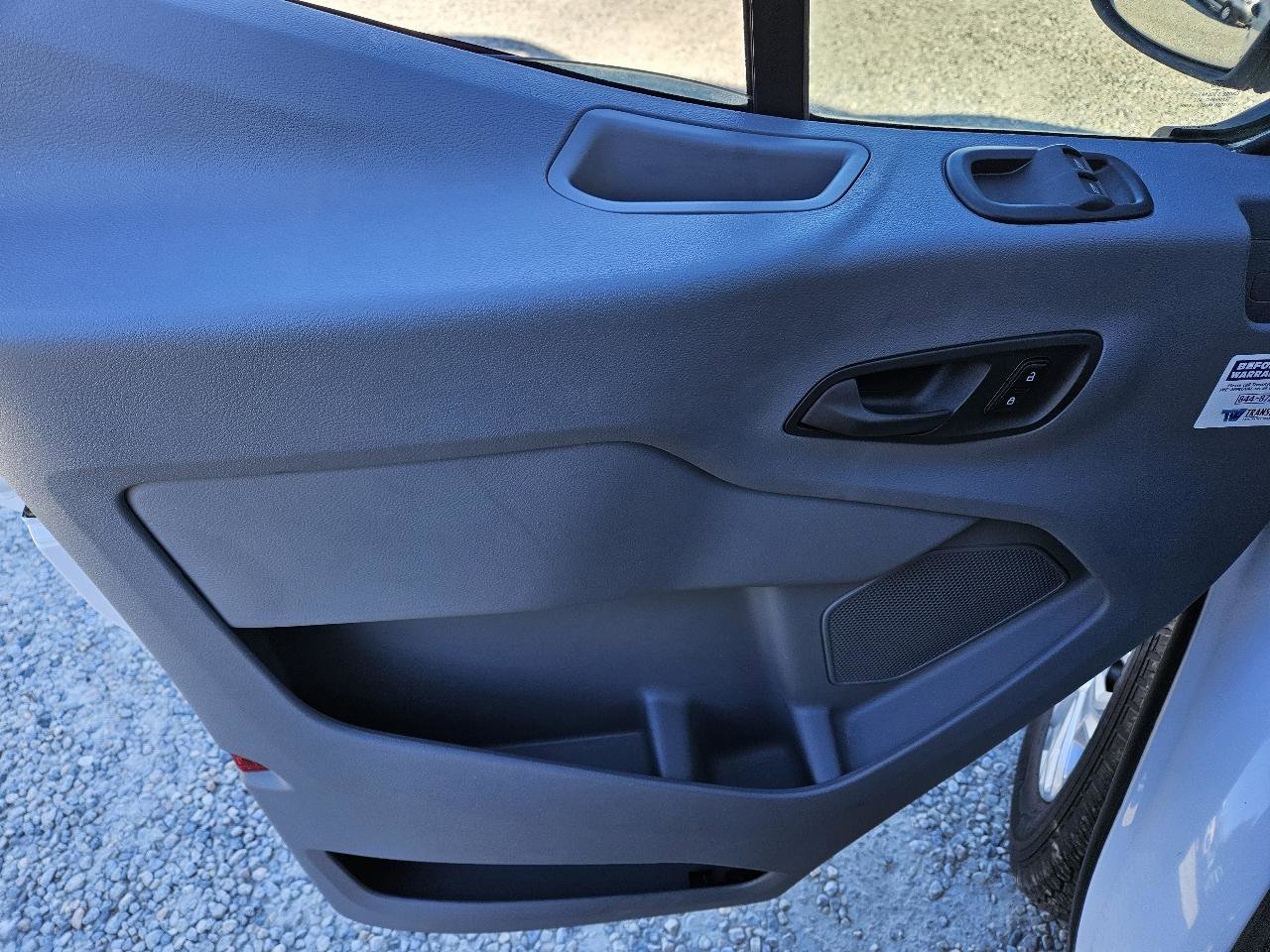 Used 2016 Ford Transit 350 XLT image 12