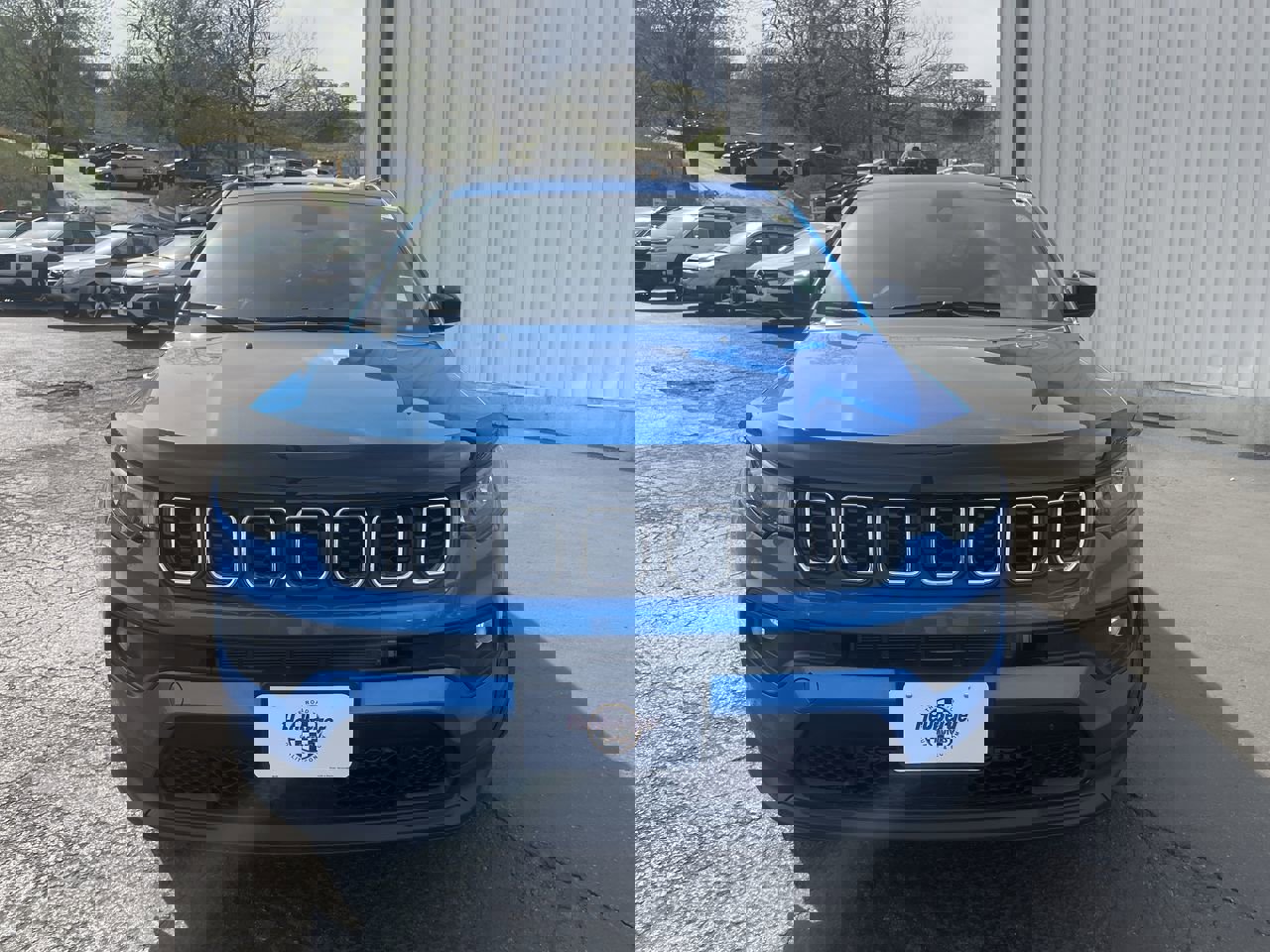 Used 2025 Jeep Compass Latitude AWD/4WD image 2