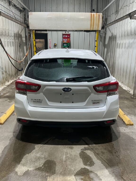 Used 2023 Subaru Impreza 2.0i Sport image 4