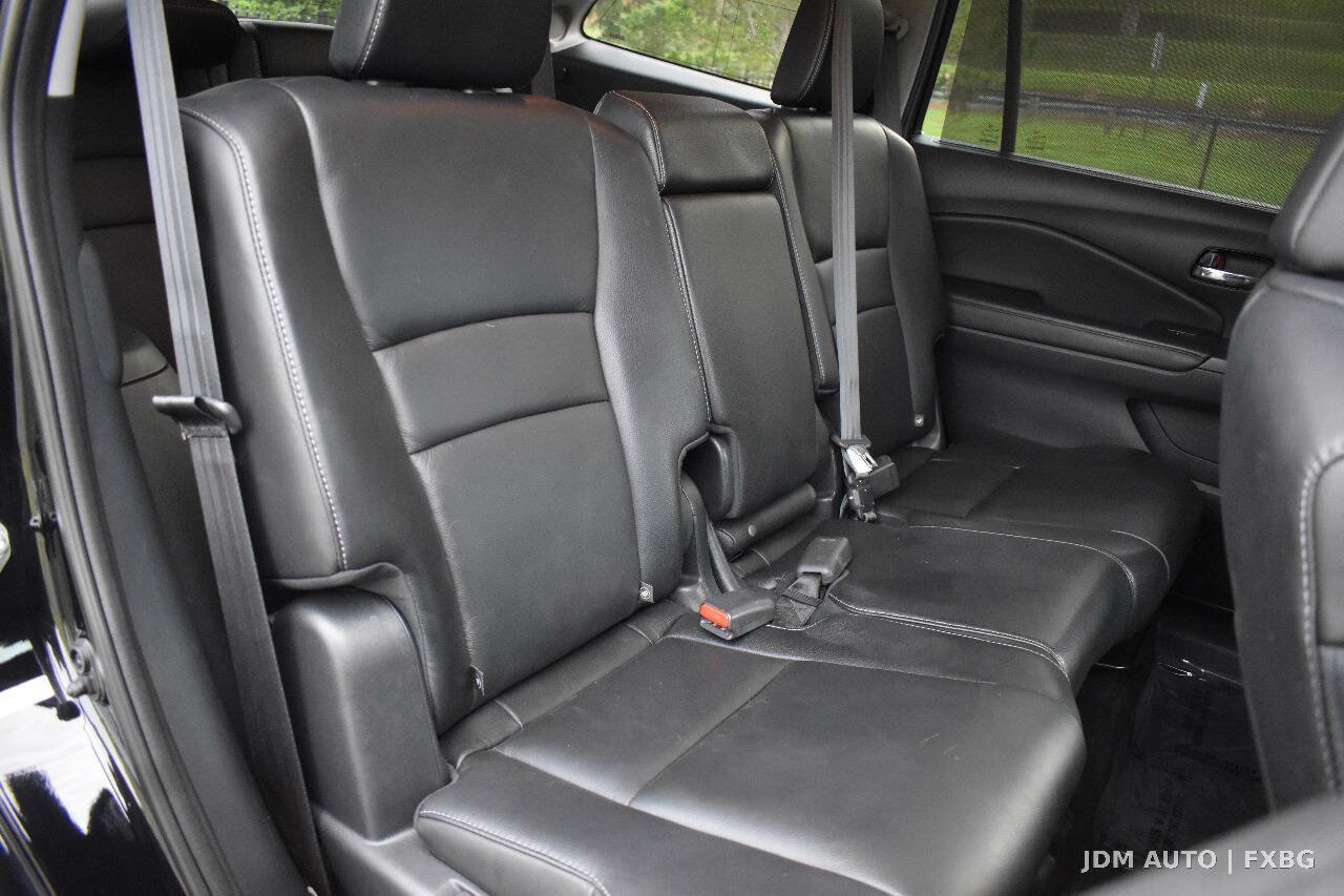 Used 2016 Honda Pilot Touring image 15