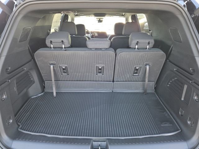 New 2026 Chevrolet Traverse LT w/ Driver Confidence Package image 18
