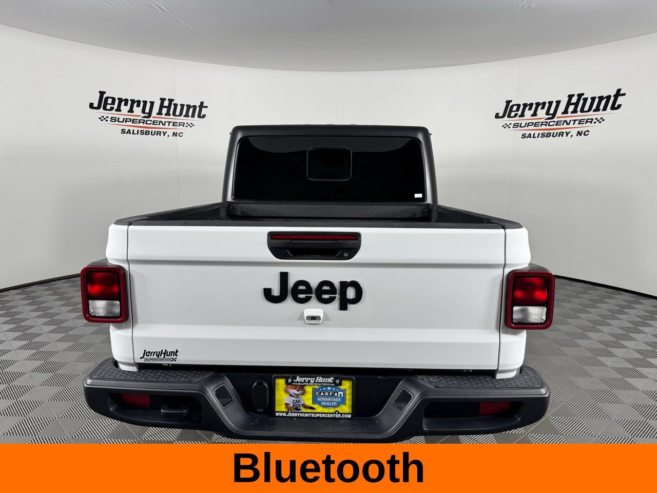 Used 2025 Jeep Gladiator Sport AWD/4WD image 7