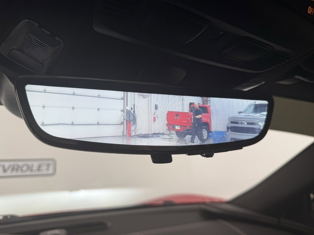 Used 2024 Chevrolet Corvette Stingray w/ Z51 Performance Package image 23