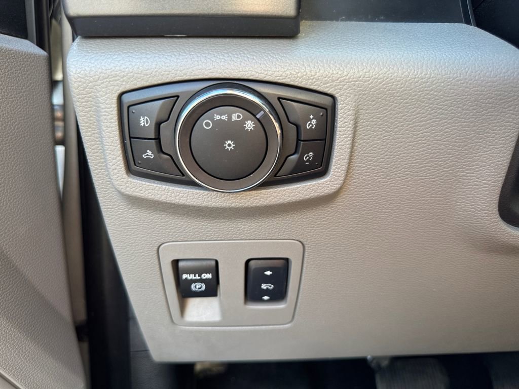 Used 2018 Ford F150 XLT w/ Equipment Group 302A Luxury image 20