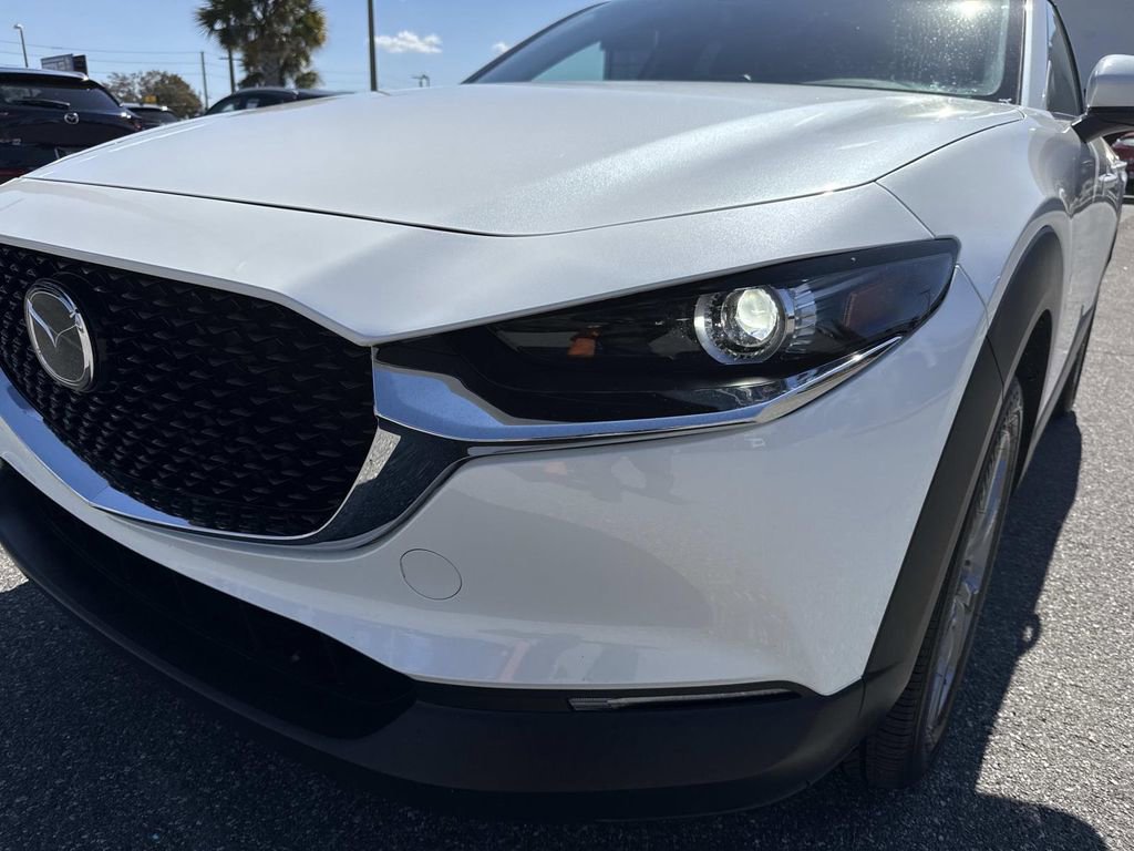 Certified 2025 MAZDA CX-30 AWD 2.5 S w/ Preferred Package image 12