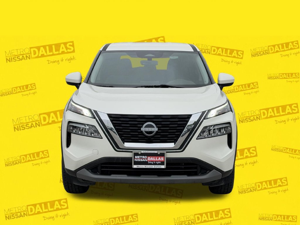 Used 2023 Nissan Rogue SV FWD image 3