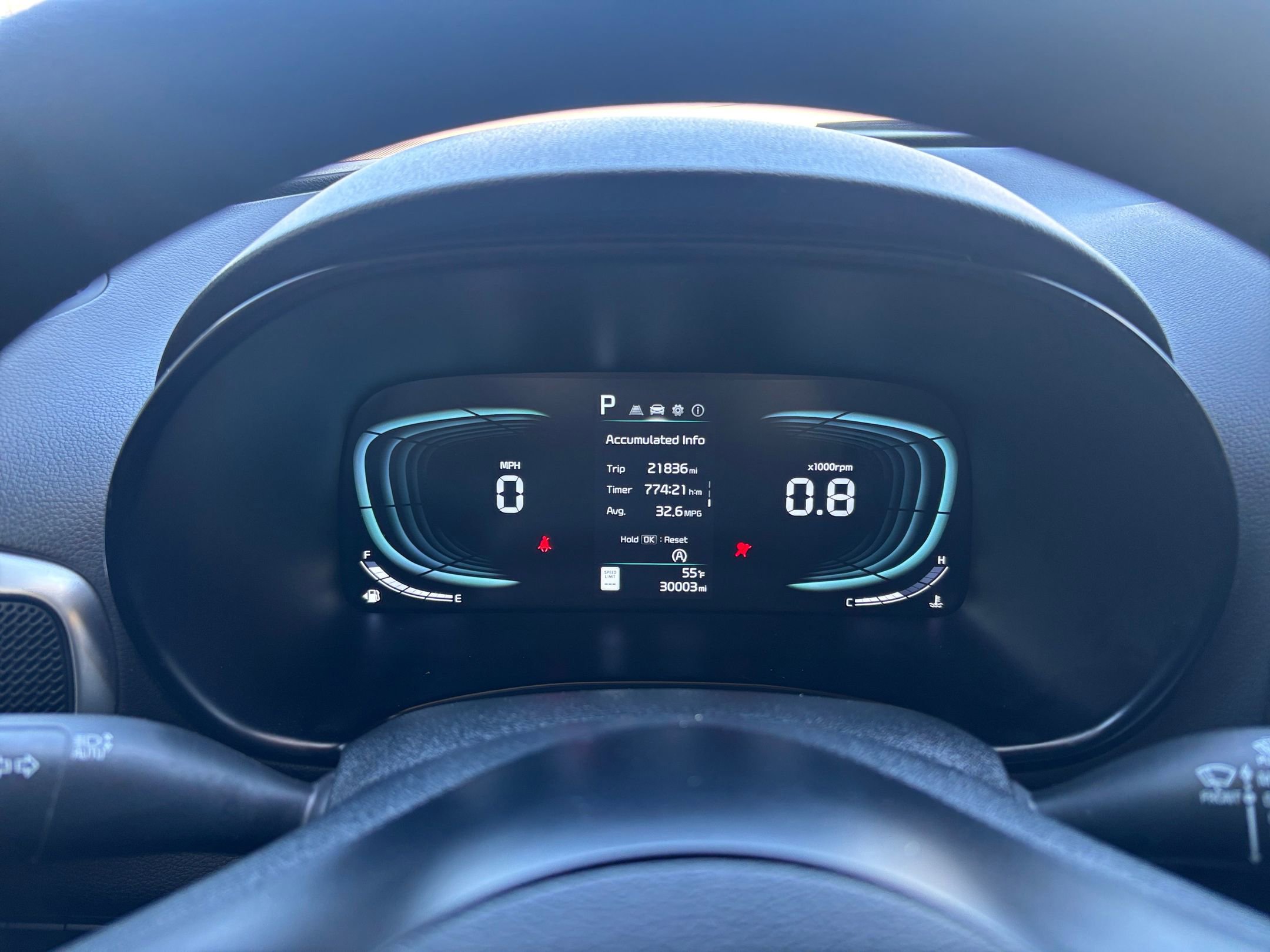 Used 2025 Kia Soul LX w/ LX Technology Package FWD image 38