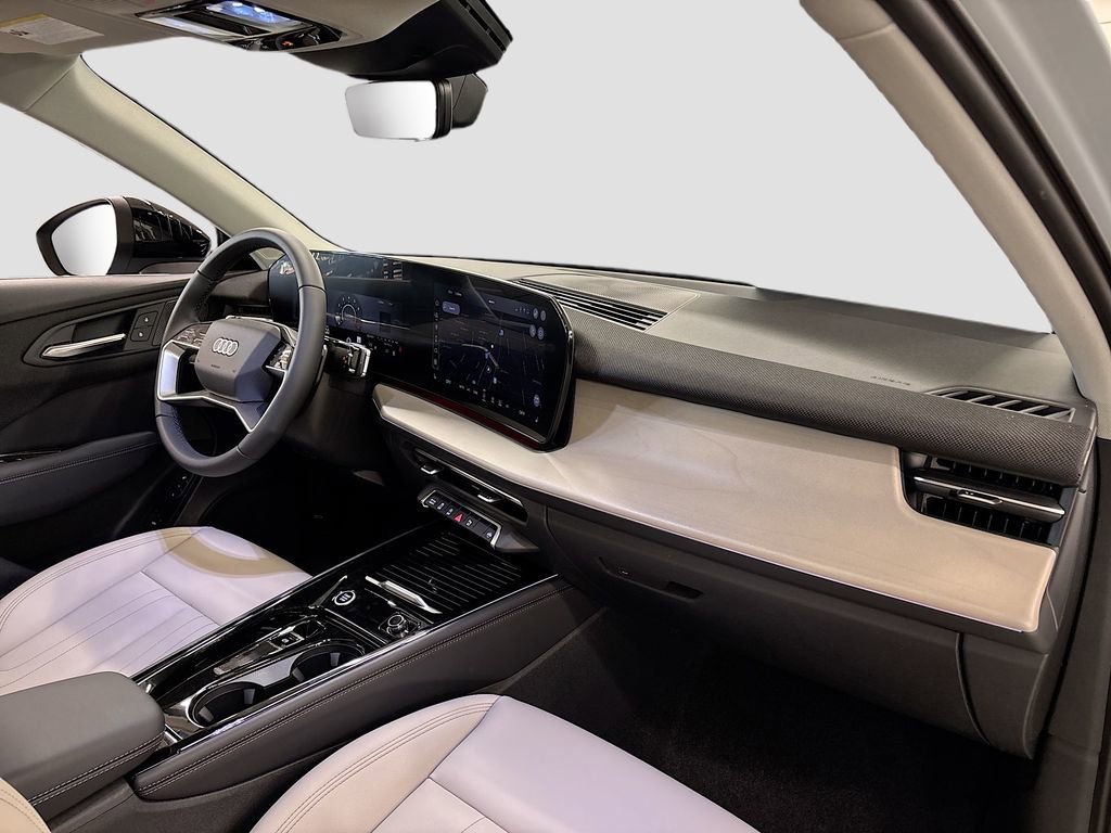 New 2026 Audi Q3 quattro 2.0T image 14