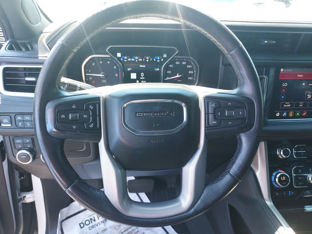 Used 2021 GMC Yukon XL Denali AWD/4WD image 17