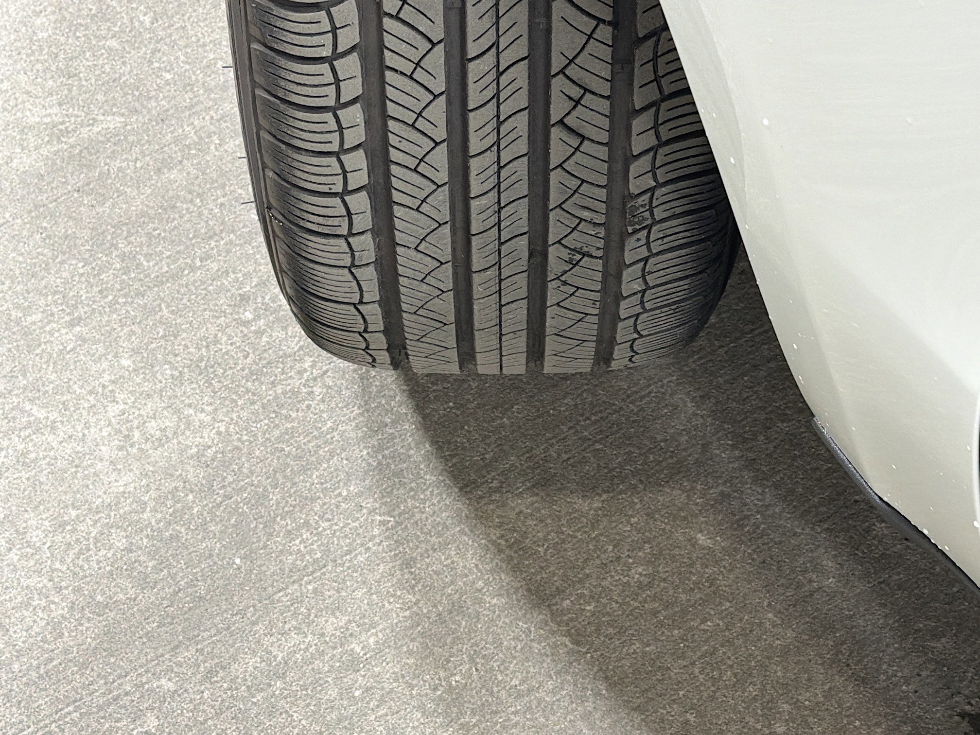 Certified 2025 Porsche Macan image 43