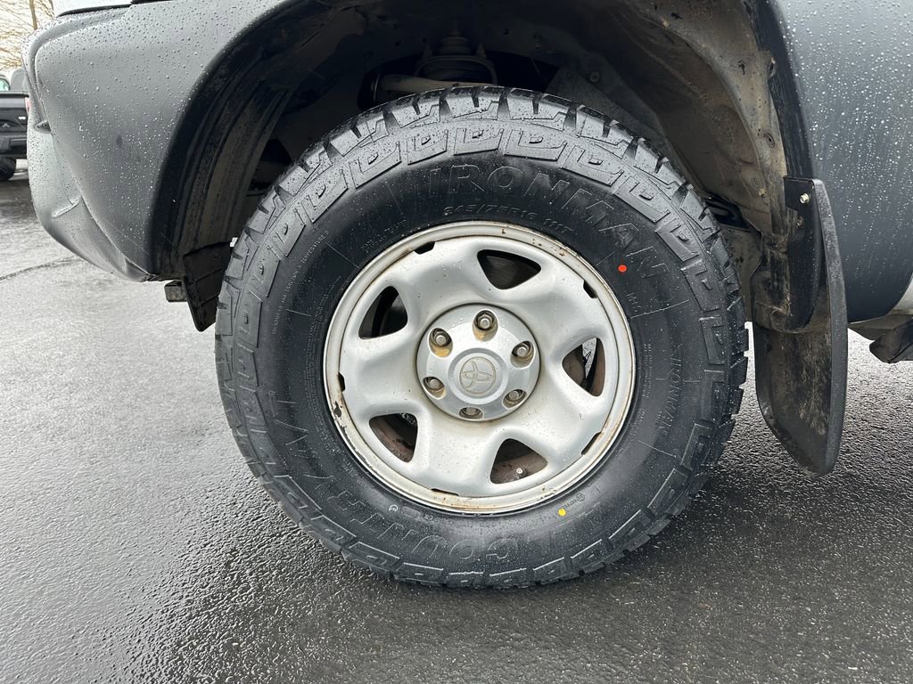 Used 2013 Toyota Tacoma 4x4 Access Cab w/ Convenience Pkg image 12