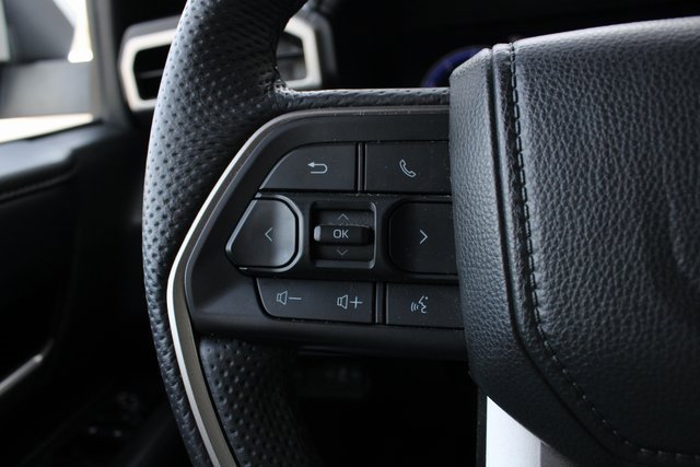 Used 2024 Toyota Tacoma Limited image 8