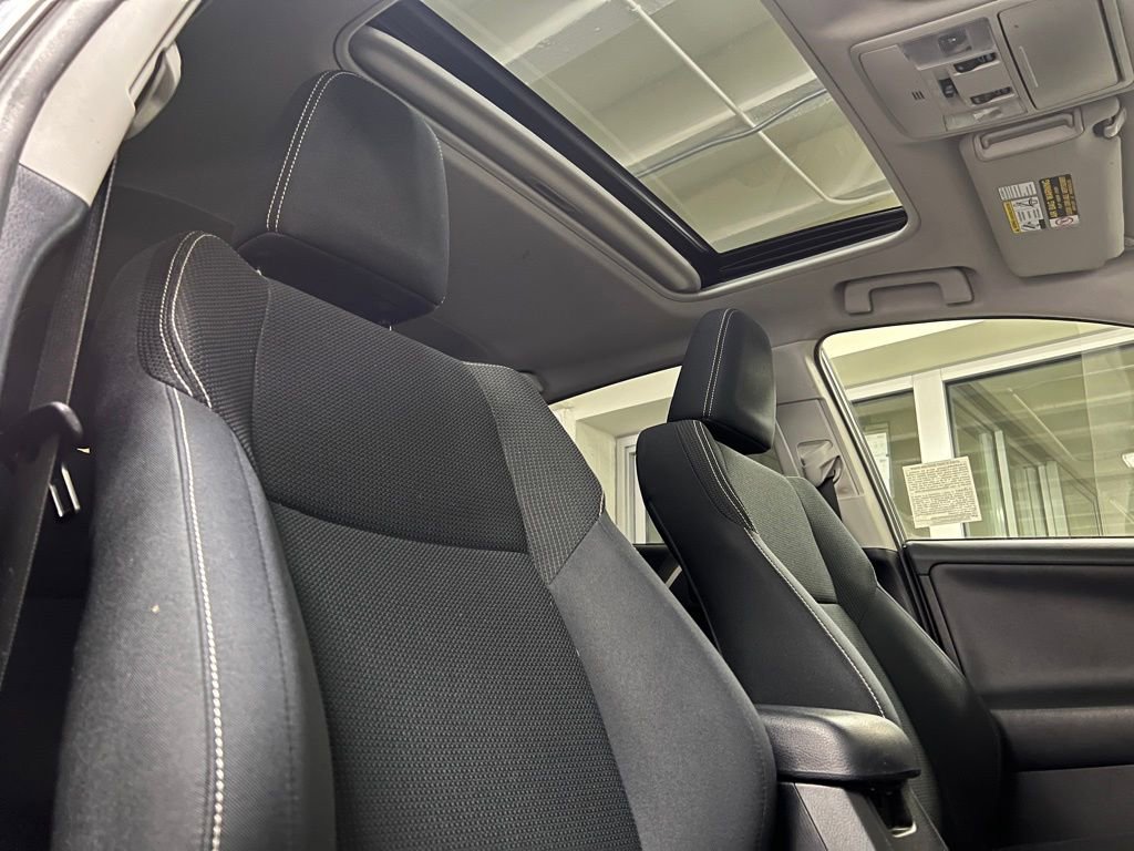 Used 2017 Toyota RAV4 XLE image 21