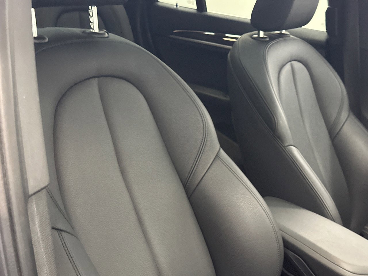 Used 2018 BMW X1 xDrive28i image 12