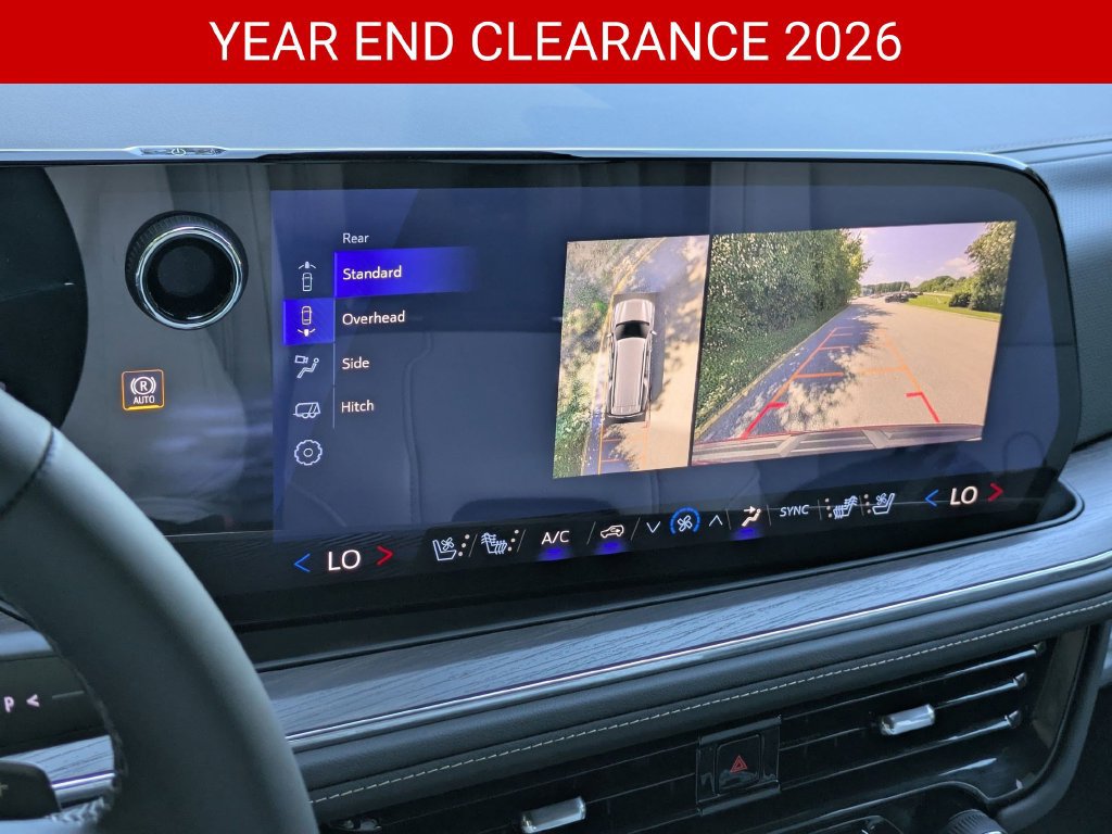 New 2026 Chevrolet Suburban Premier AWD/4WD image 21