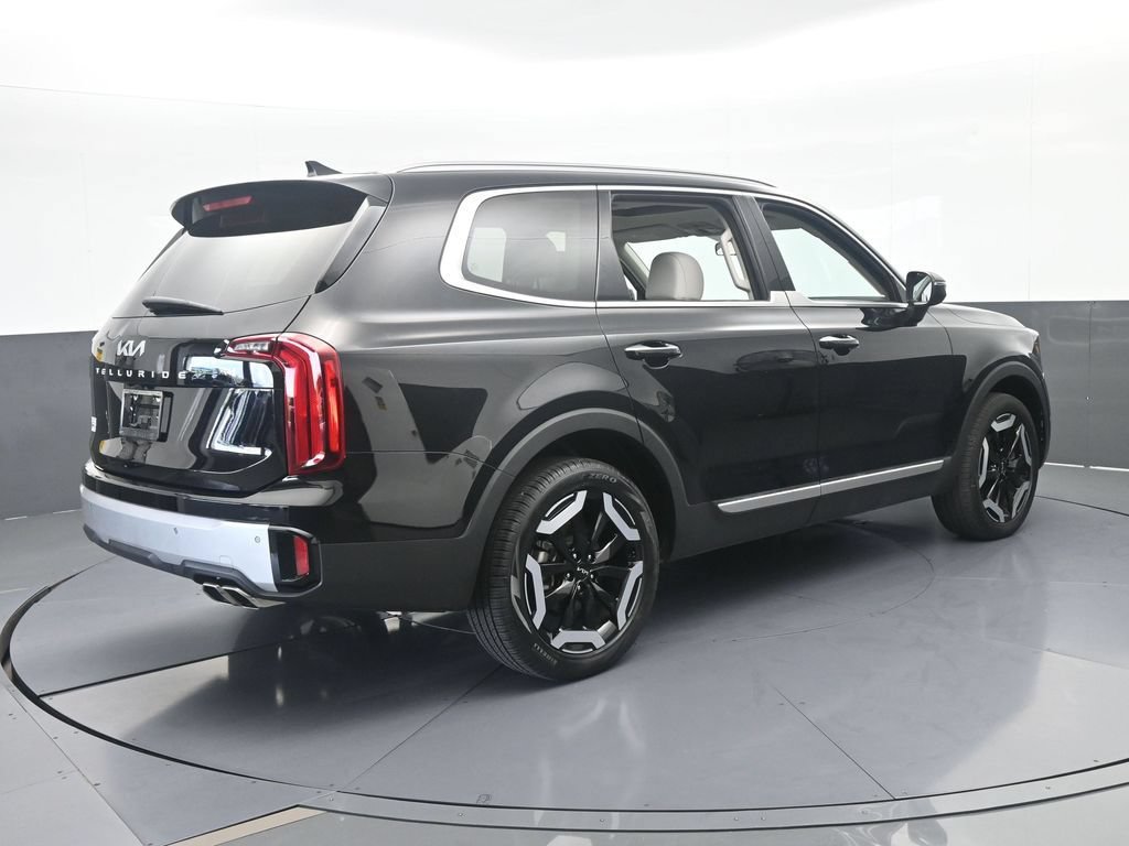 Used 2024 Kia Telluride S w/ S Sunroof Package AWD/4WD image 6