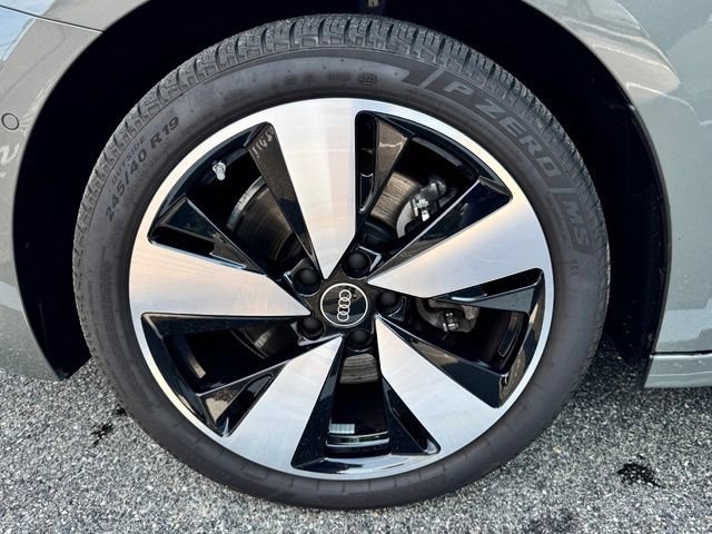 Certified 2025 Audi A5 2.0T Premium Plus w/ Premium Plus AWD/4WD image 18