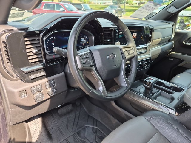 Used 2023 Chevrolet Silverado 1500 ZR2 w/ Technology Package AWD/4WD image 12