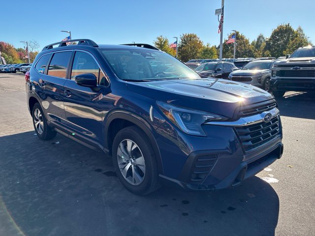 Used 2025 Subaru Ascent Premium AWD/4WD image 4