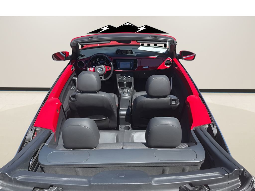 Used 2013 Volkswagen Beetle TDI FWD image 24