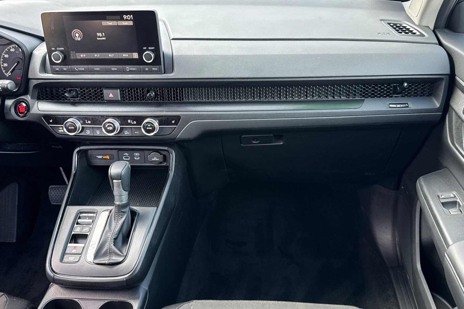Used 2024 Honda CR-V EX image 29