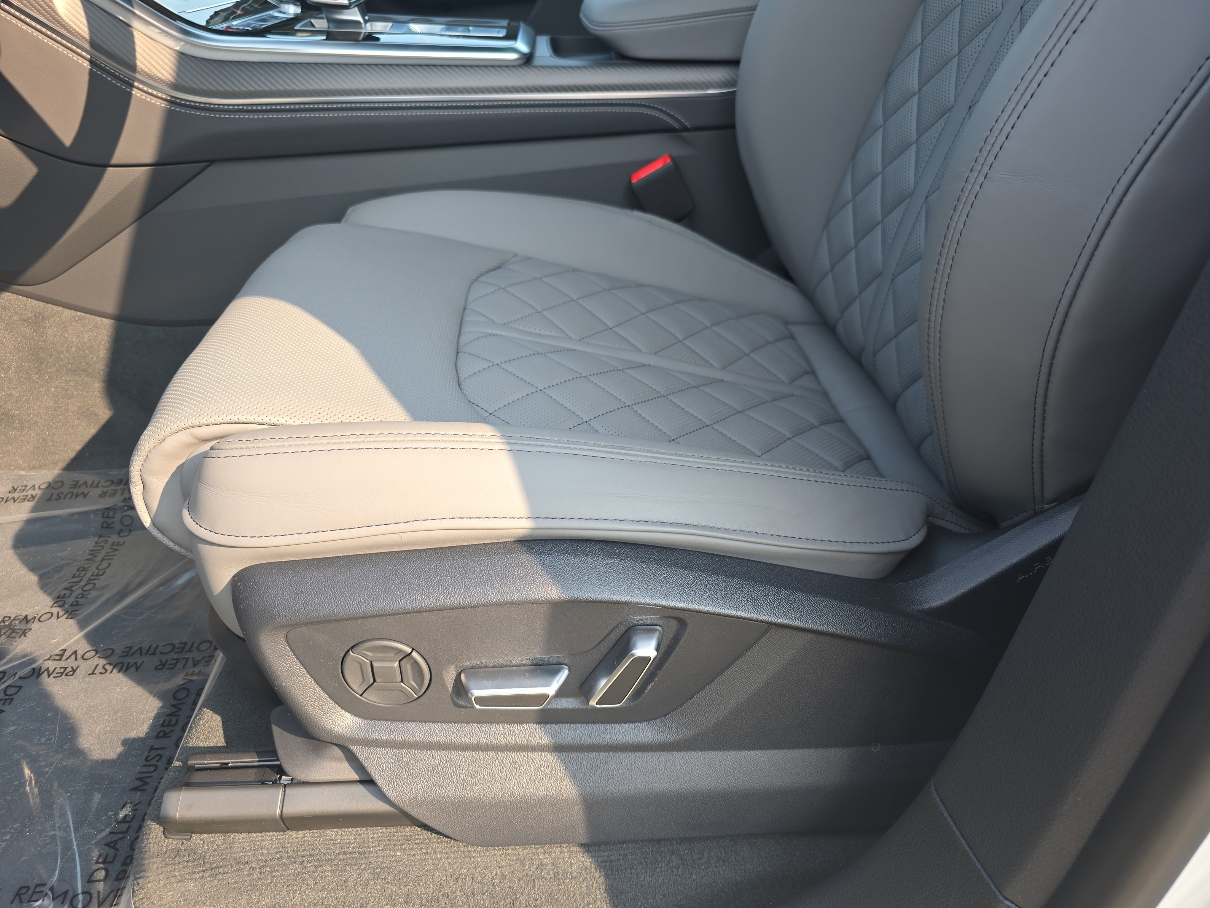 New 2025 Audi SQ8 Premium Plus image 27