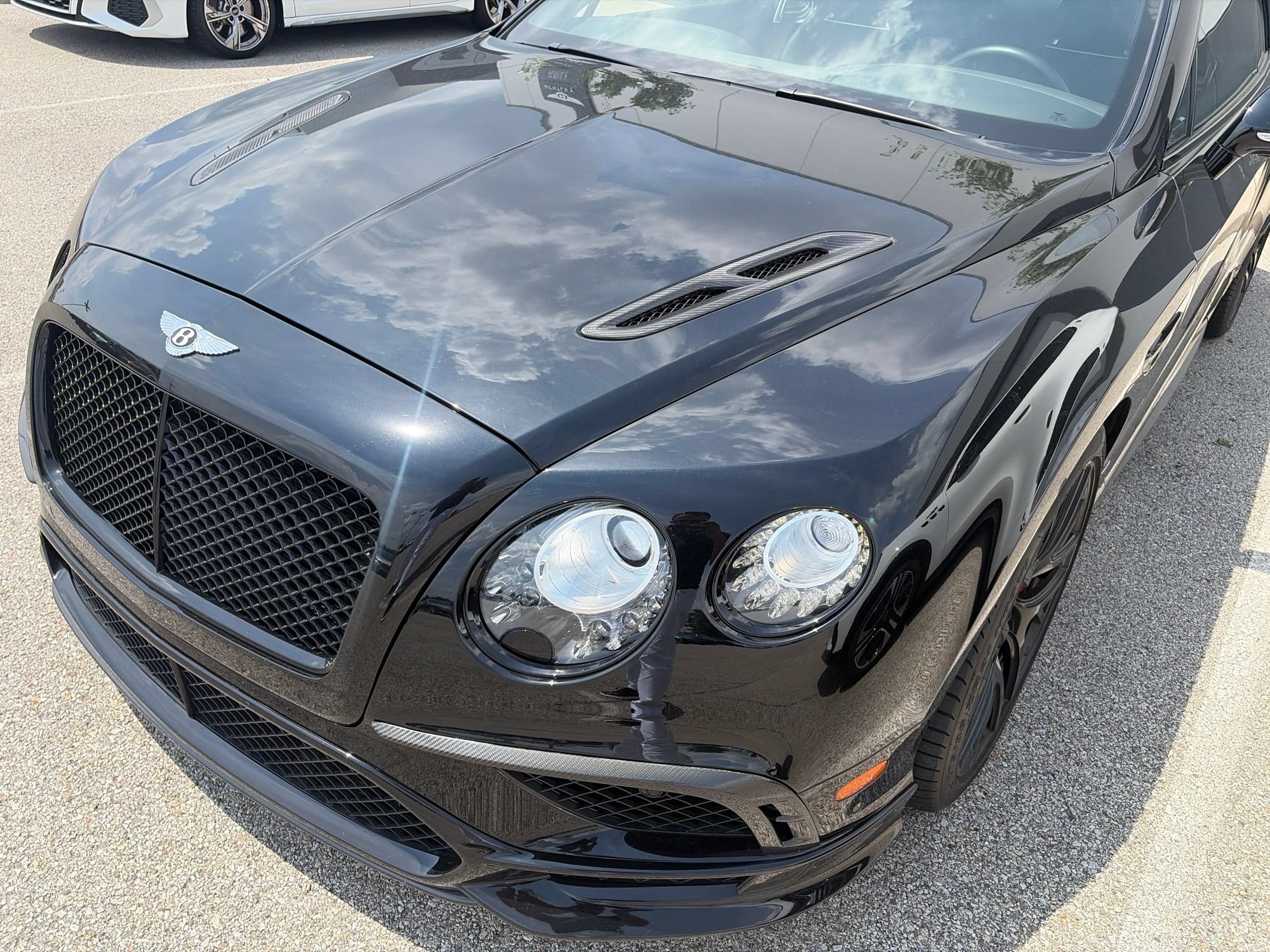 Used 2018 Bentley Continental GT Supersports AWD/4WD image 2