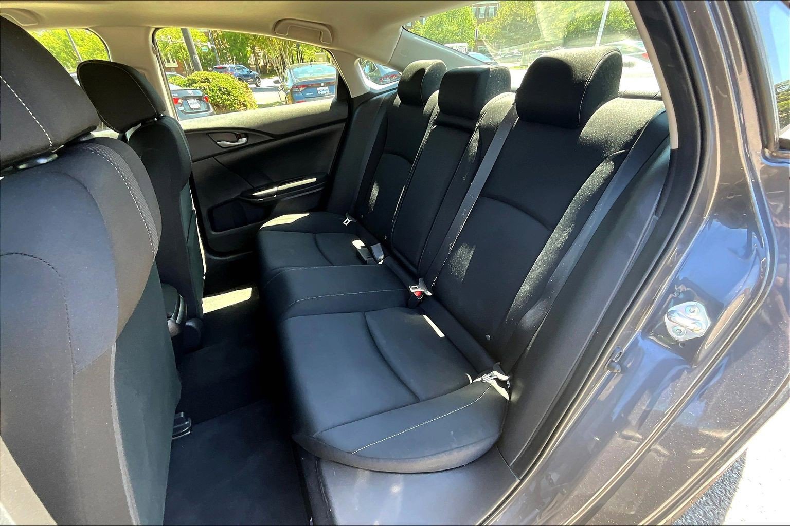 Used 2019 Honda Civic EX image 27