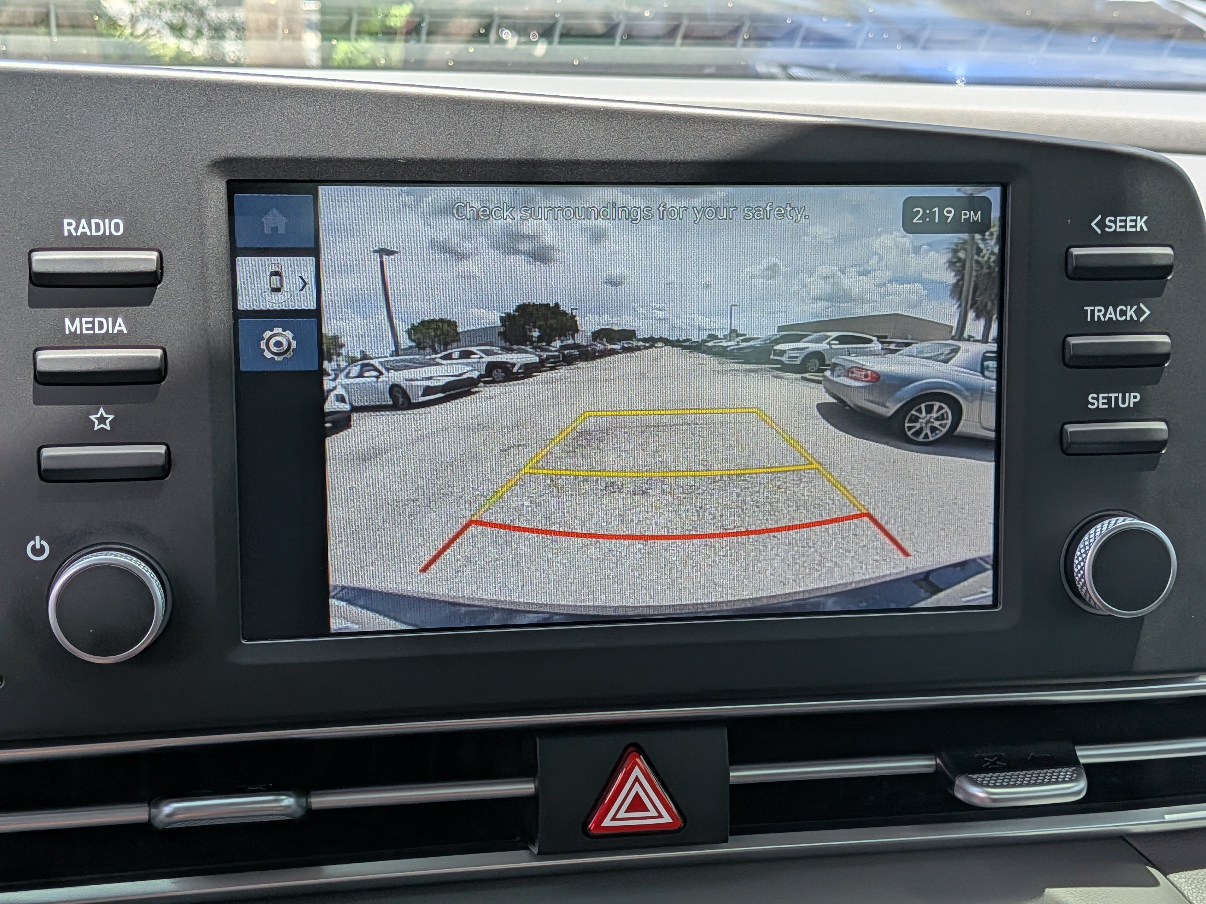 Used 2026 Hyundai Elantra SE FWD image 30
