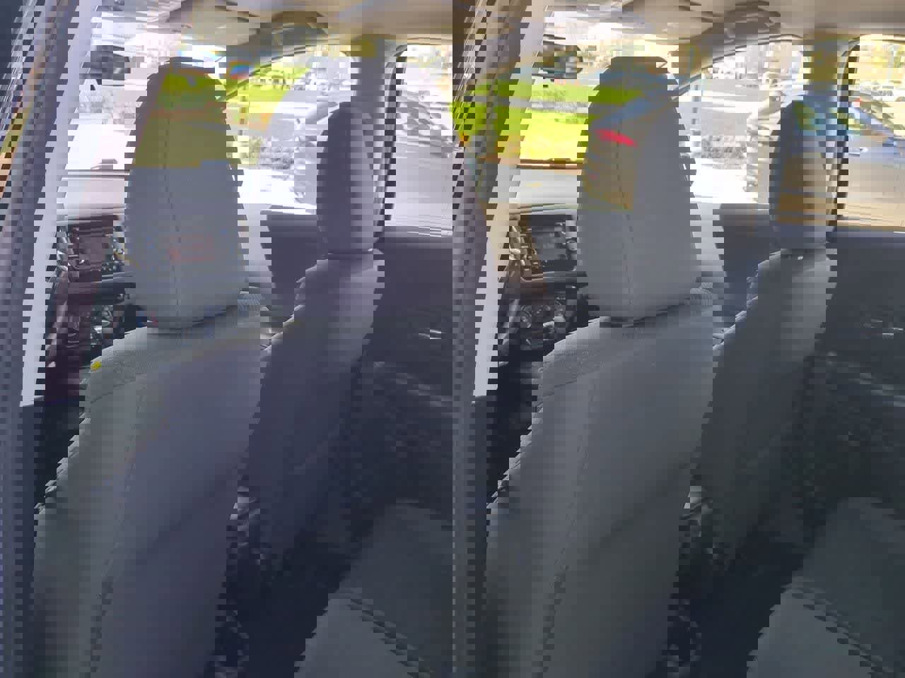 Used 2019 Honda HR-V LX image 17