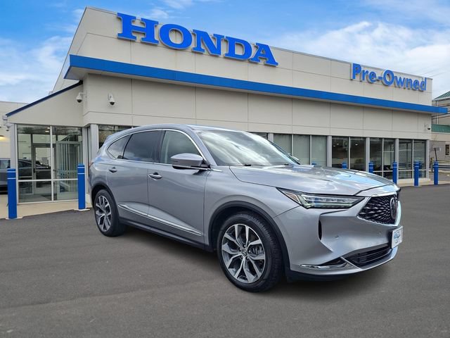 Used 2023 Acura MDX w/ Technology Package AWD/4WD image 3