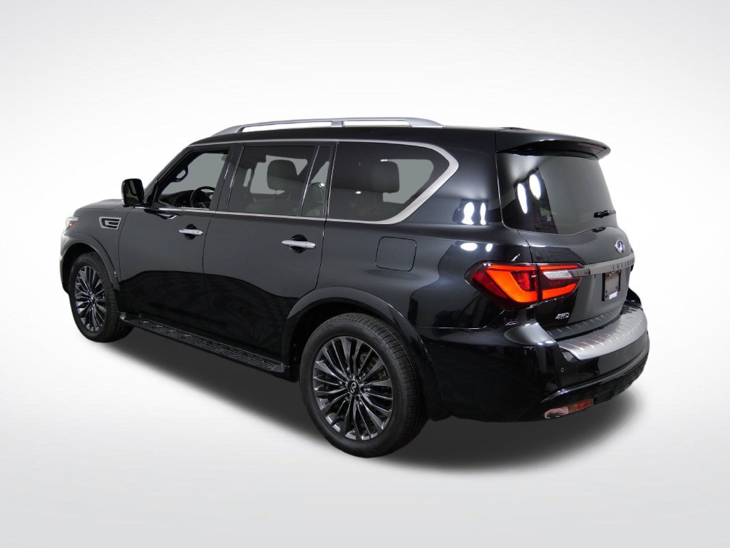 Used 2024 INFINITI QX80 Sensory AWD/4WD image 7