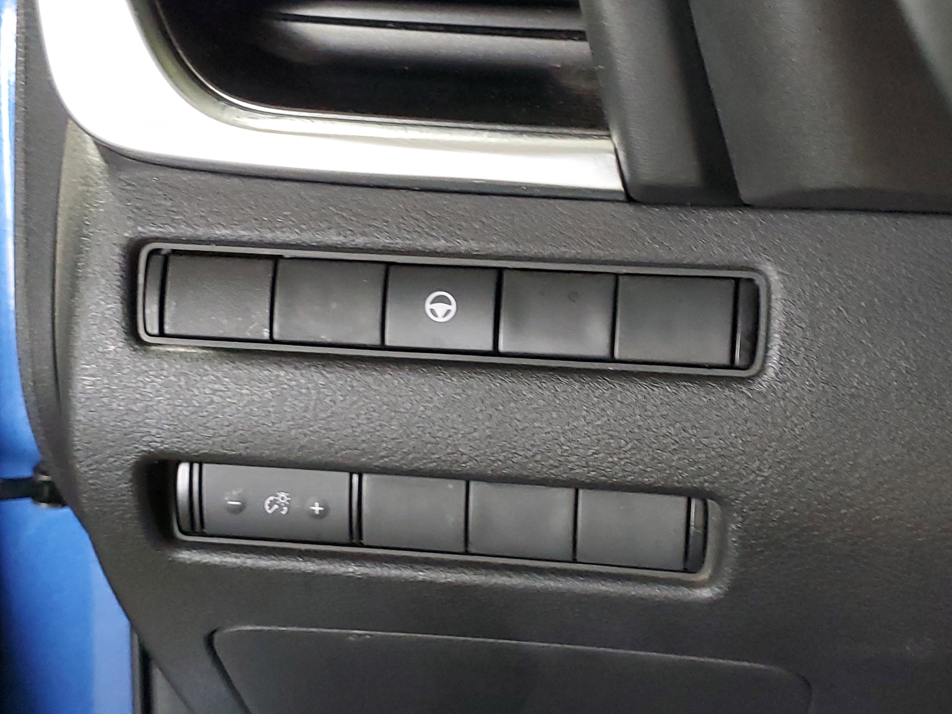 Used 2022 Nissan Rogue SV AWD/4WD image 21