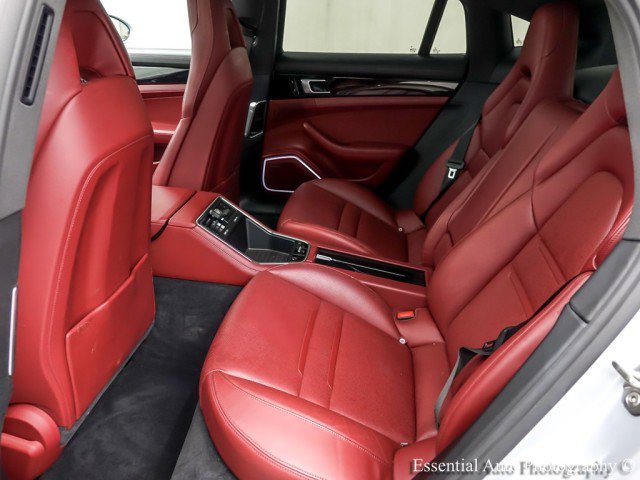 Used 2018 Porsche Panamera 4S image 14