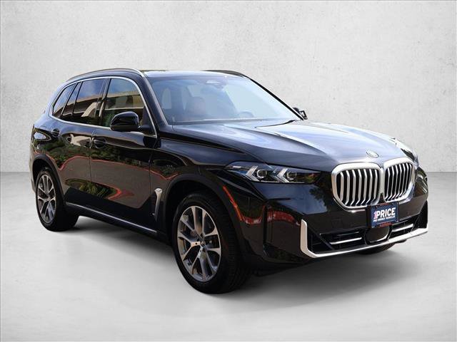 Used 2026 BMW X5 xDrive50e w/ Premium Package AWD/4WD image 4