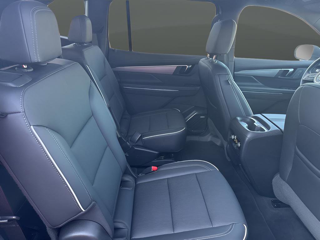 Used 2025 Buick Enclave Preferred image 14