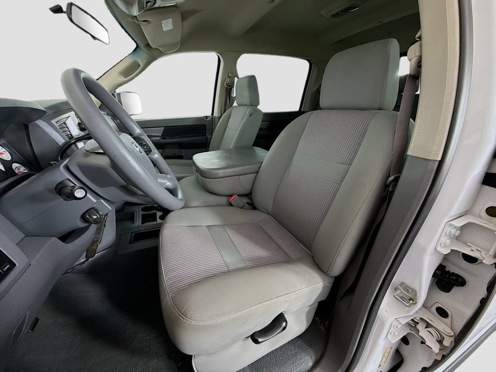 Used 2008 Dodge Ram 2500 Truck SXT w/ Protection Group AWD/4WD image 15